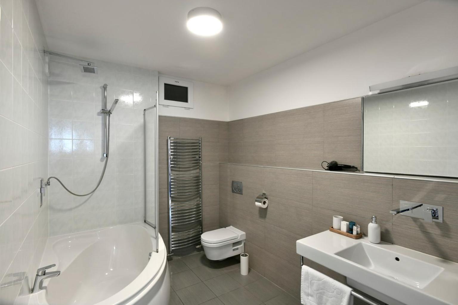 River View Apartments Hotel Bratysława Pokój zdjęcie